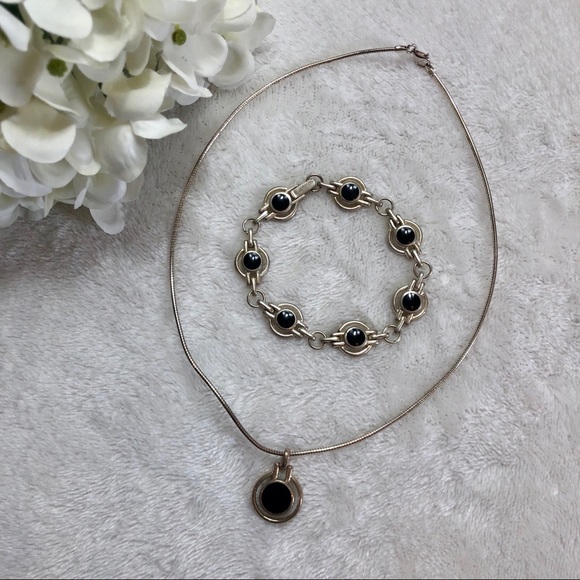 Jewelry - Sterling Silver Onyx Set